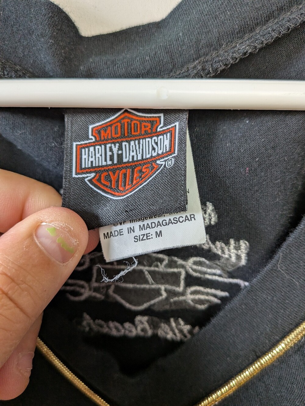 Harley-Davidson Black V-Neck Tee with Gold Wing Graphic - Picture 3 of 9